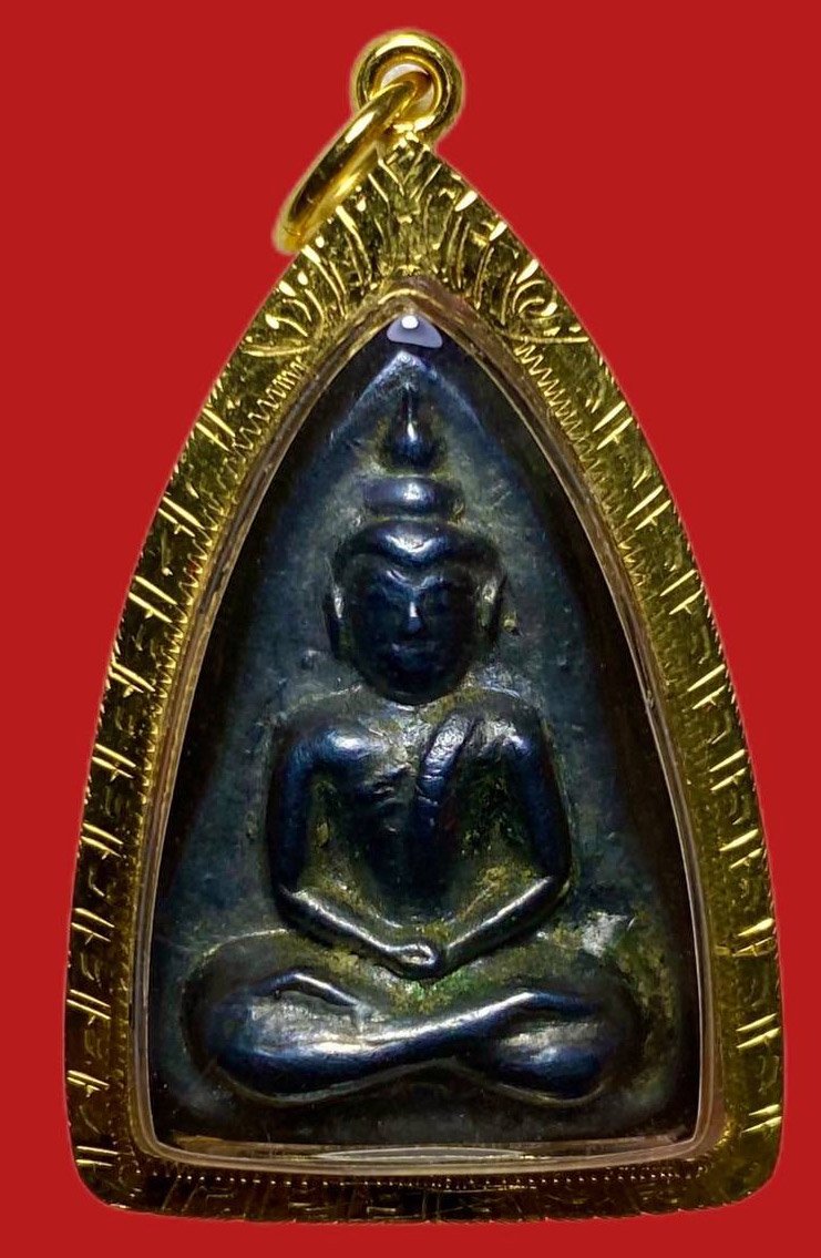 305271 หลวงปู่บุญ วัดกลางบางแก้ว  กลีบบัว พิมพ์สมาธิ  ปี2460-2470  เนื้อเมฆพัด จ.นครปฐม