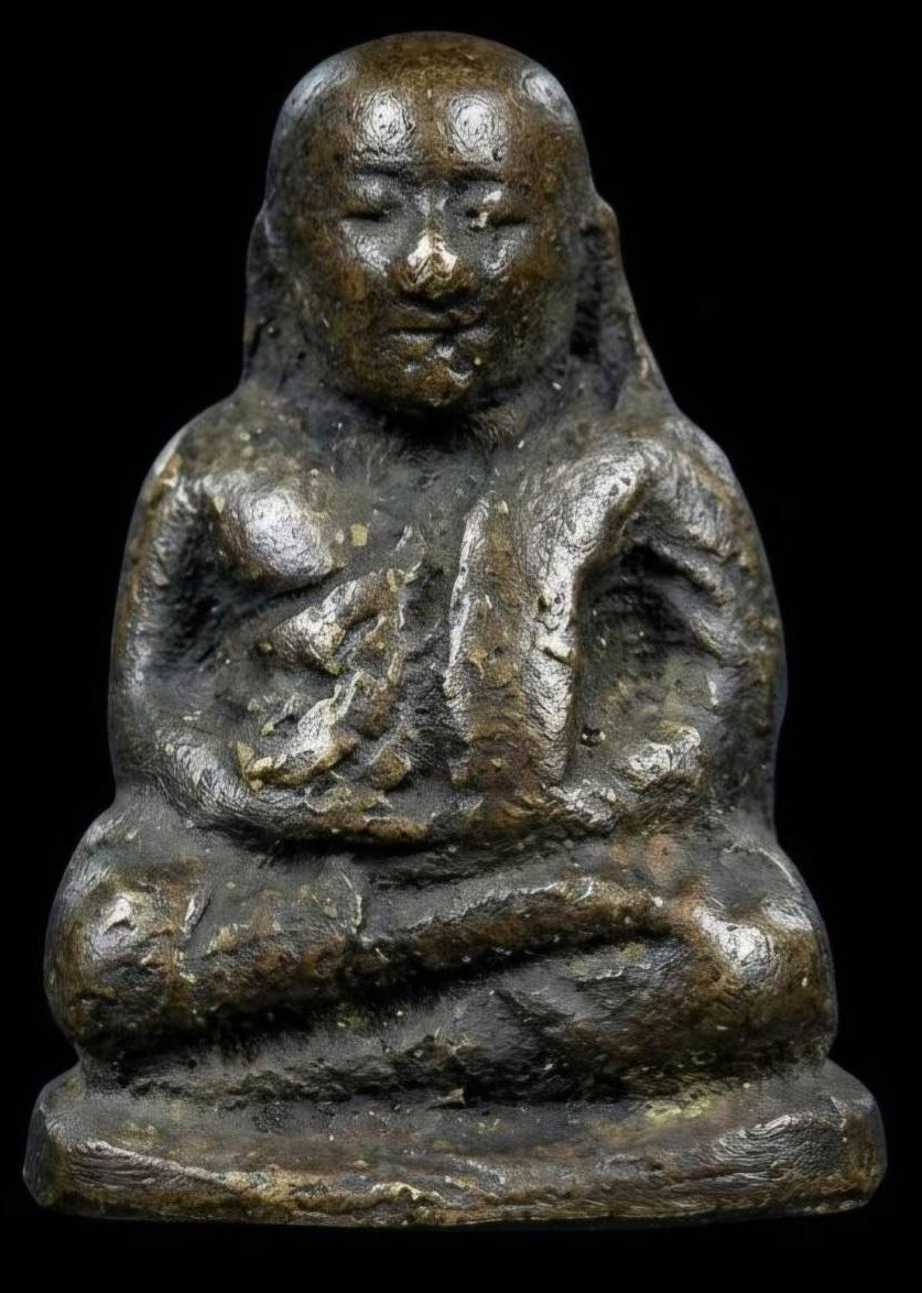 307562 รูปหล่อหลวงพ่อเงิน พิมพ์ขี้ตา เนื้อโลหะผสม ประมาณปี 2451-2462 วัดหิรัญญาราม (วัดวังตะโก) จ.พิจิตร