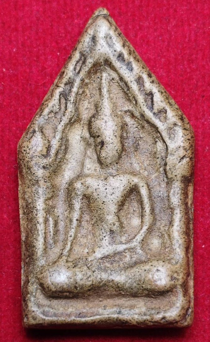 305617 พระขุนแผนแข้งหมอน  เนื้อดินผสมทรายเสก  (บล็อกนิยม) ปี2500  หลวงพ่อกวย วัดโฆสิตาราม  (บ้านแค) จังหวัดชัยนาท 