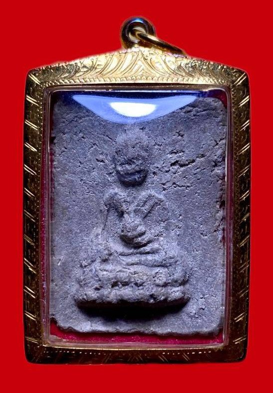 307634 คุณแม่บุญเรือน  พระพุทธโธน้อย  พิมพ์สี่เหลี่ยมหลังนะล้อม  ปี2499 เนื้อผง  วัดอาวุธวิกสิตาราม กทม.