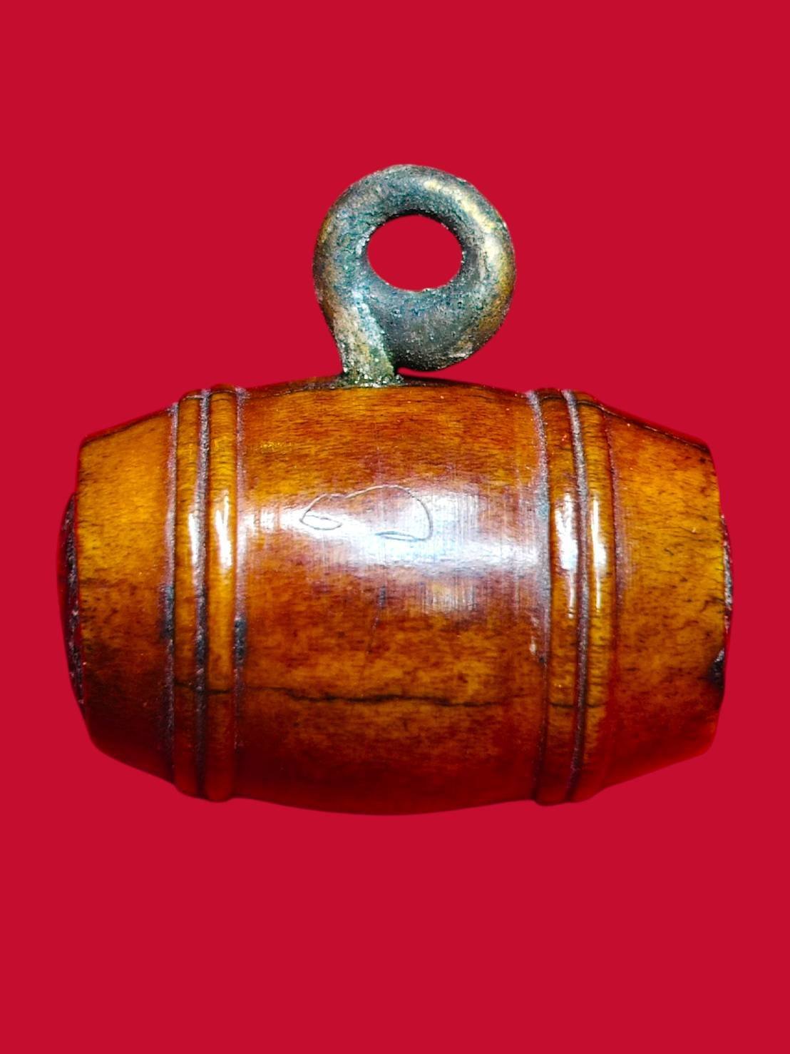 306616 ตะโพนหลวงพ่อภักตร์  เนื้อเขาแกะ  ประมาณพ.ศ.2462 - 2485  วัดโบสถ์ จ.อ่างทอง 