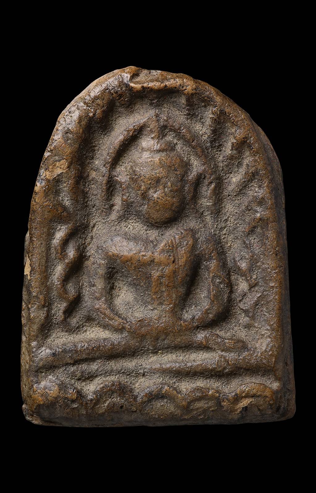 306648 กรุวัดราชนัดดา  เนื้อดิน พ.ศ. 2450-2455  พิมพ์ ซุ้มกอ กทม.