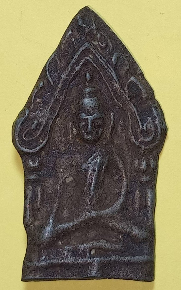 306681 พระขุนแผนหลังกุมารทอง หลวงพ่อกวย ปี2490-2500 เนื้อชิน วัดโฆสิตาราม จ.ชัยนาท