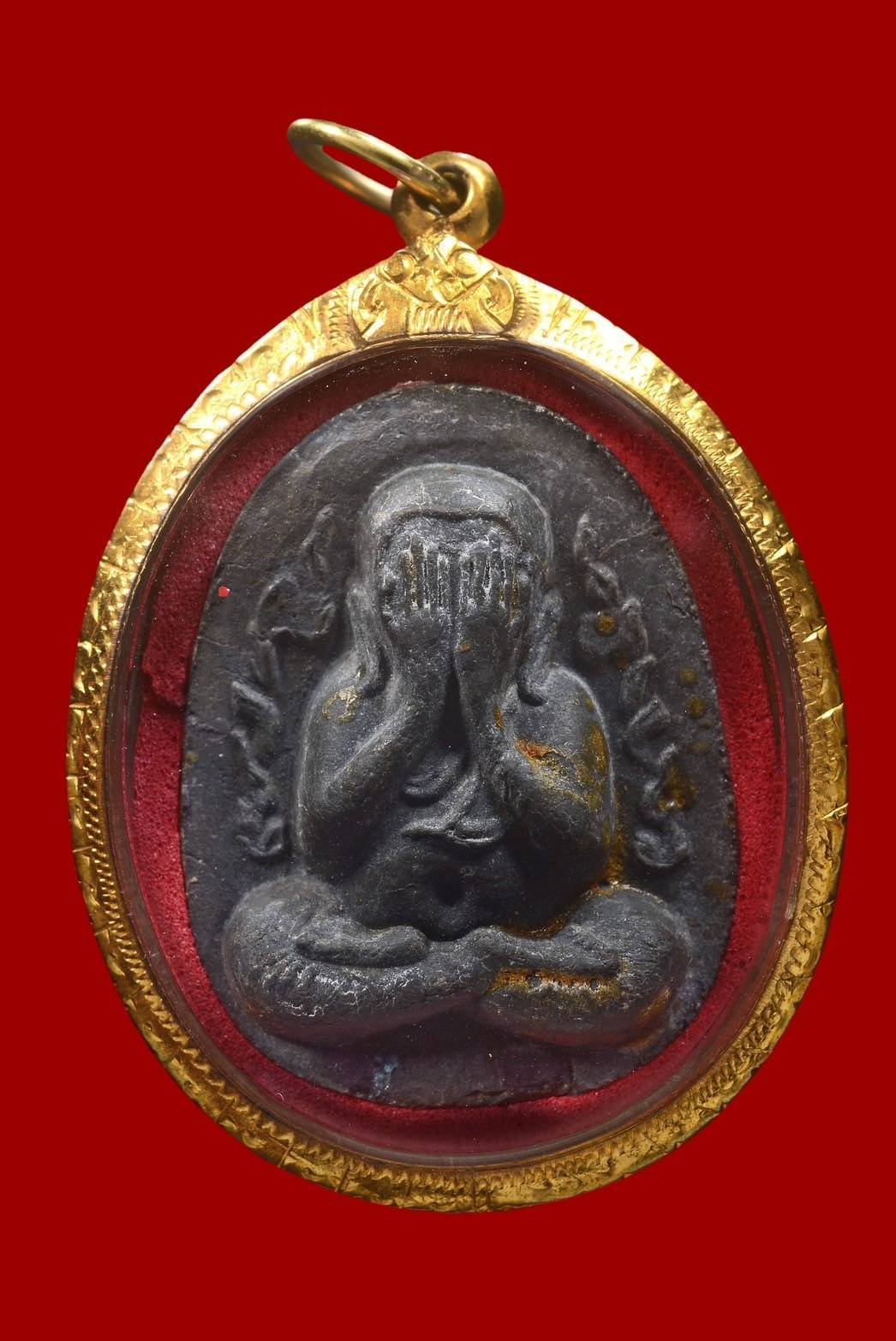 306708 หลวงปู่โต๊ะ วัดประดู่ฉิมพลี  ปิดตากนกข้าง  ตะกรุดเงินคู่    เนื้อ ผงใบลาน  ปี 2522 กทม.