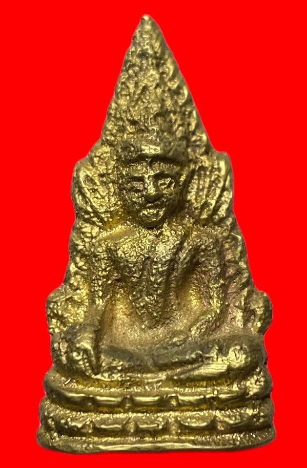 306724 รูปหล่อพระพุทธชินราช  รุ่นอินโดจีน พิมพ์ต้อ  ปี2485 เนื้อโลหะผสม  วัดสุทัศนเทพวรราราม  กทม. 