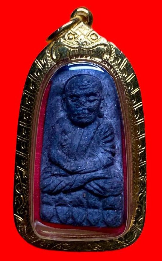 306807 หลวงปู่ทวด วัดช้างให้  เนื้อว่าน พิมพ์พระรอด  ปี2524 เนื้อว่าน  จ.ปัตตานี 