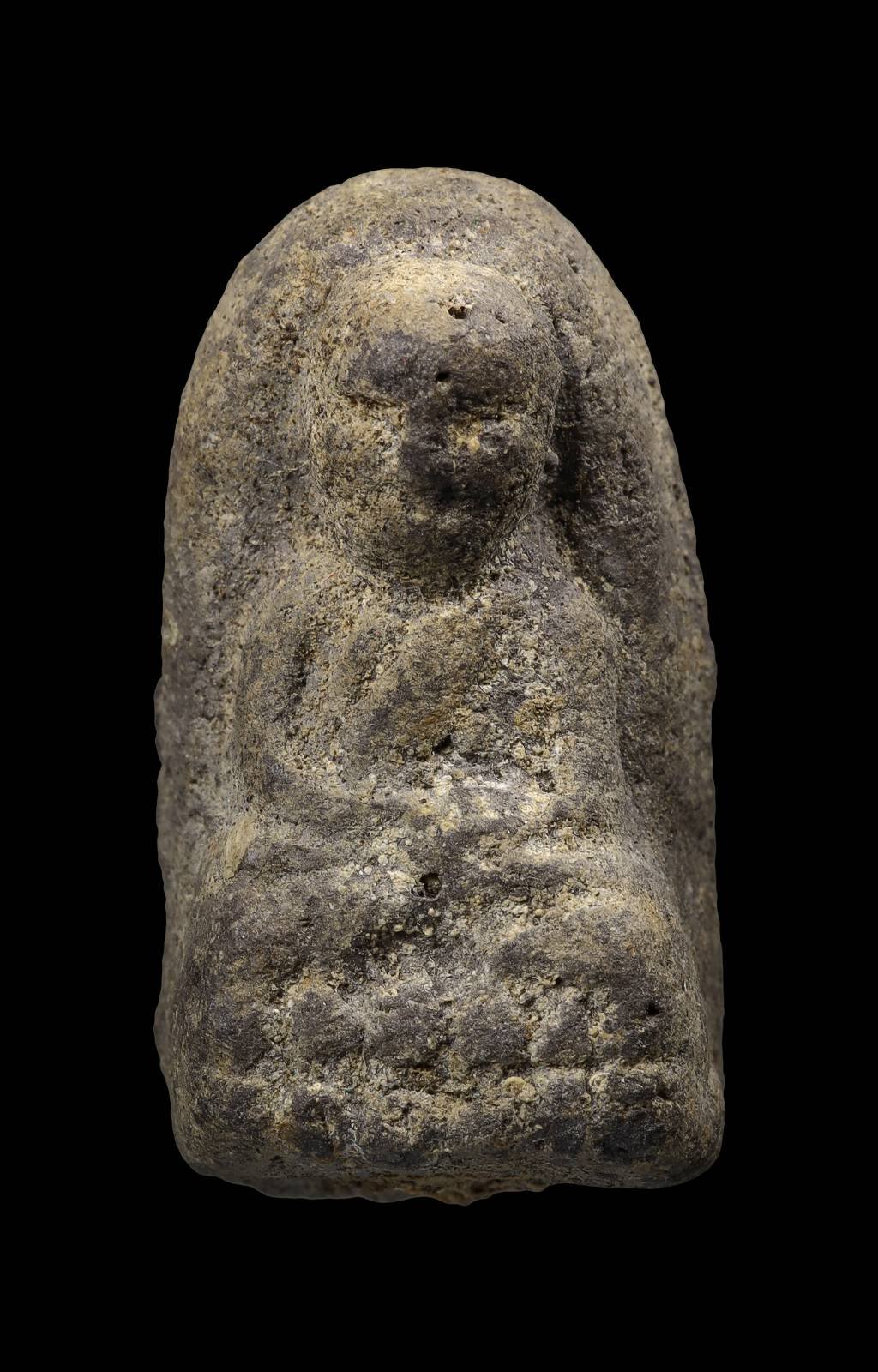 307019 หลวงปู่ทวด วัดช้างให้  เนื้อว่าน พิมพ์พระรอด หน้าใหญ่ ปี 2497  จ.ปัตตานี