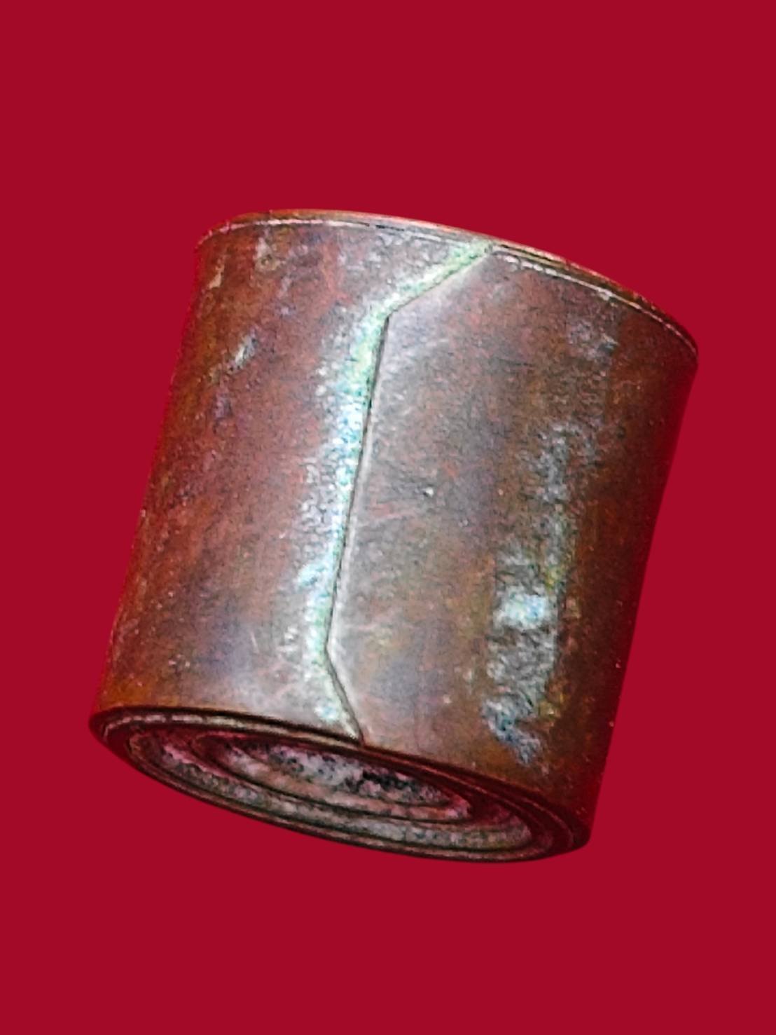 307095 ตะกรุดโลกธาตุ หลวงปู่ยิ้ม  เนื้อทองแดง  พุทธศักราช 2435-2453  วัดศรีอุปลาราม (วัดหนองบัว)  จ.กาญจนบุรี 