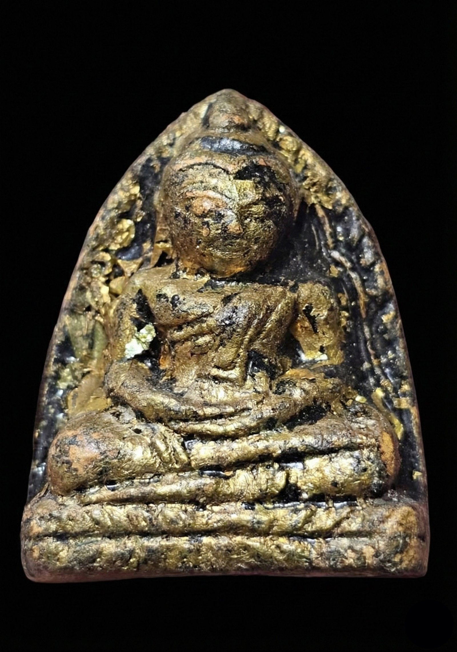 307100 พระหลวงพ่อโต พิมพ์สมาธิ เนื้อดินเผา ประมาณ- พุทธศตวรรษที่ 19-20 กรุวัดบางกระทิง จ.อยุธยา