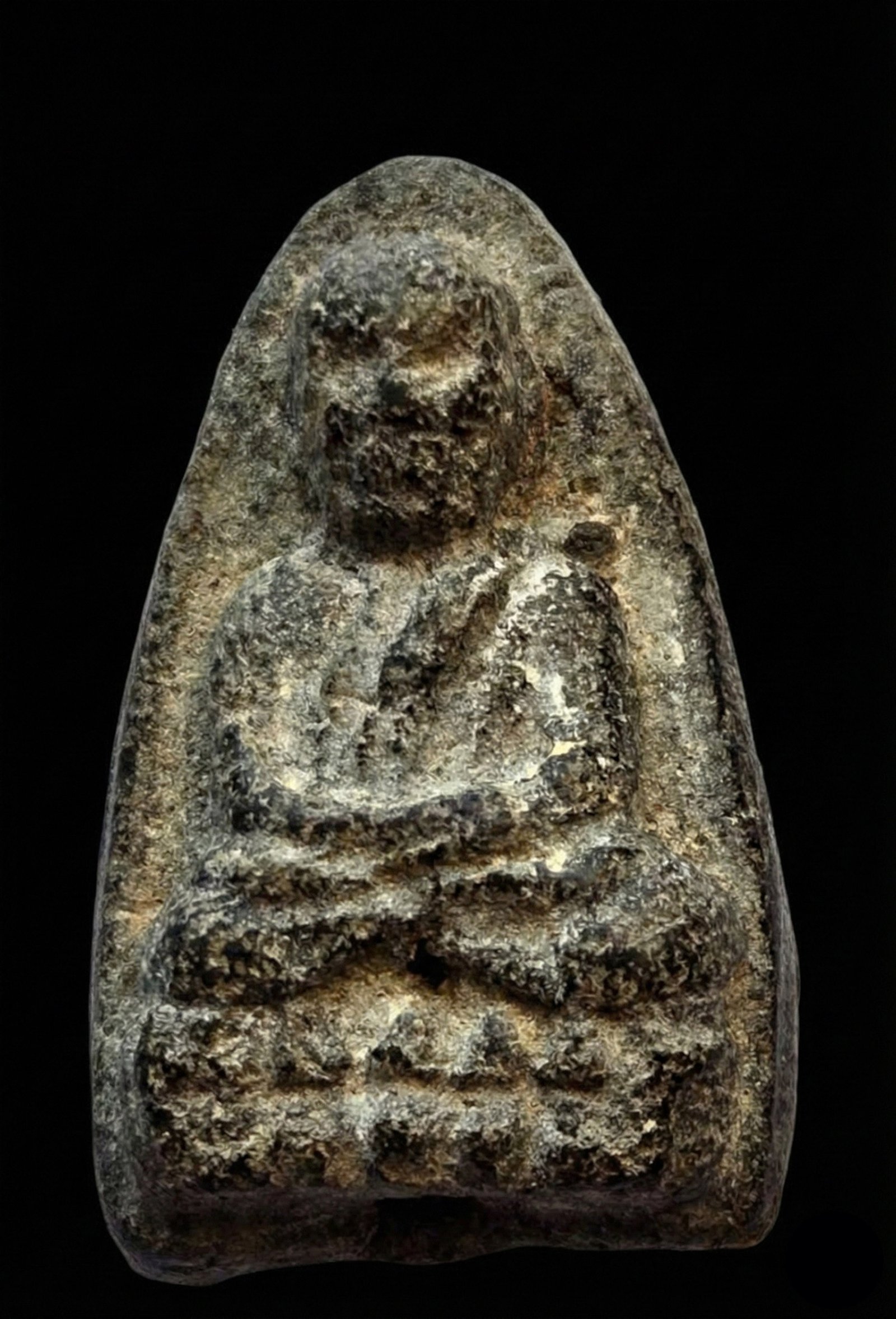 307103 พระหลวงพ่อทวด พิมพ์ใหญ่ เนื้อว่าน พ.ศ. 2497 วัดราษฎร์บูรณะ (วัดช้างให้) จ.ปัดตานี