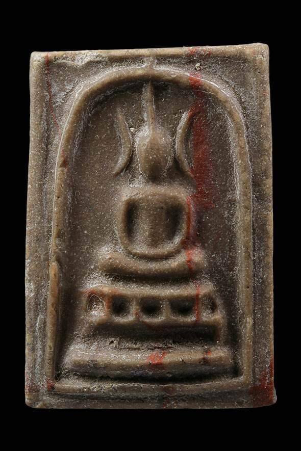 299157 สมเด็จหูบายศรีฐานตาราง ปี 2515 เนื้อผงน้ำมัน หลวงพ่อกวย วัดโฆสิตาราม จังหวัดชัยนาท