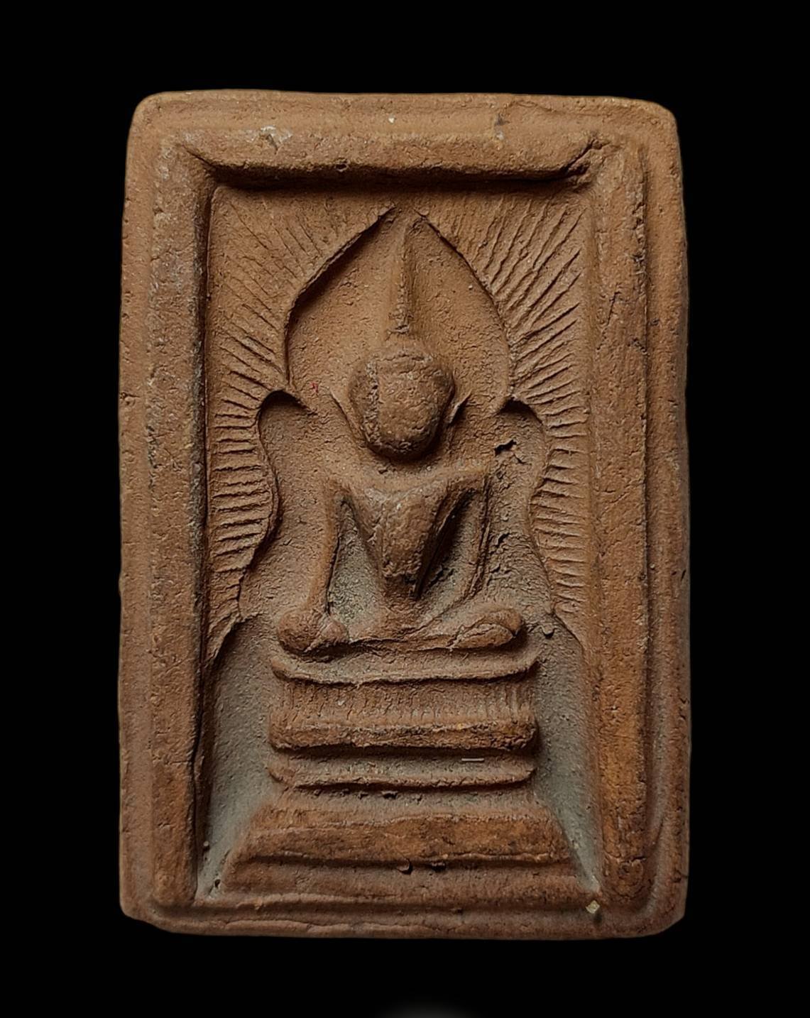 299677 พระสมเด็จแหวกม่าน  พิมพ์อกใหญ่มารวิชัย  ข้างเรียบ หลวงพ่อกวย  วัดโฆสิตาราม จ.ชัยนาท  ปี2513-2518 (ถอดพิมพ์ปี2500) 