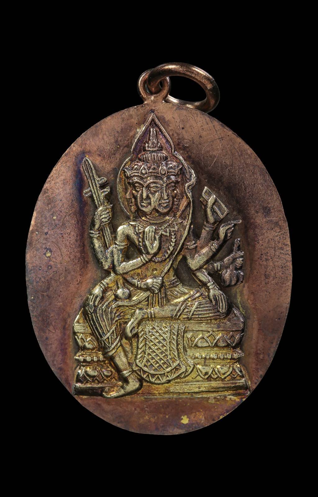 300786 เหรียญรูปไข่รัศมีพรหม อาจารย์เฮงไพรวัลย์  เนื้อนาคหน้ากากทองคำ  ราว พศ.2476-2502  จังหวัดพระนครศรีอยุธยา