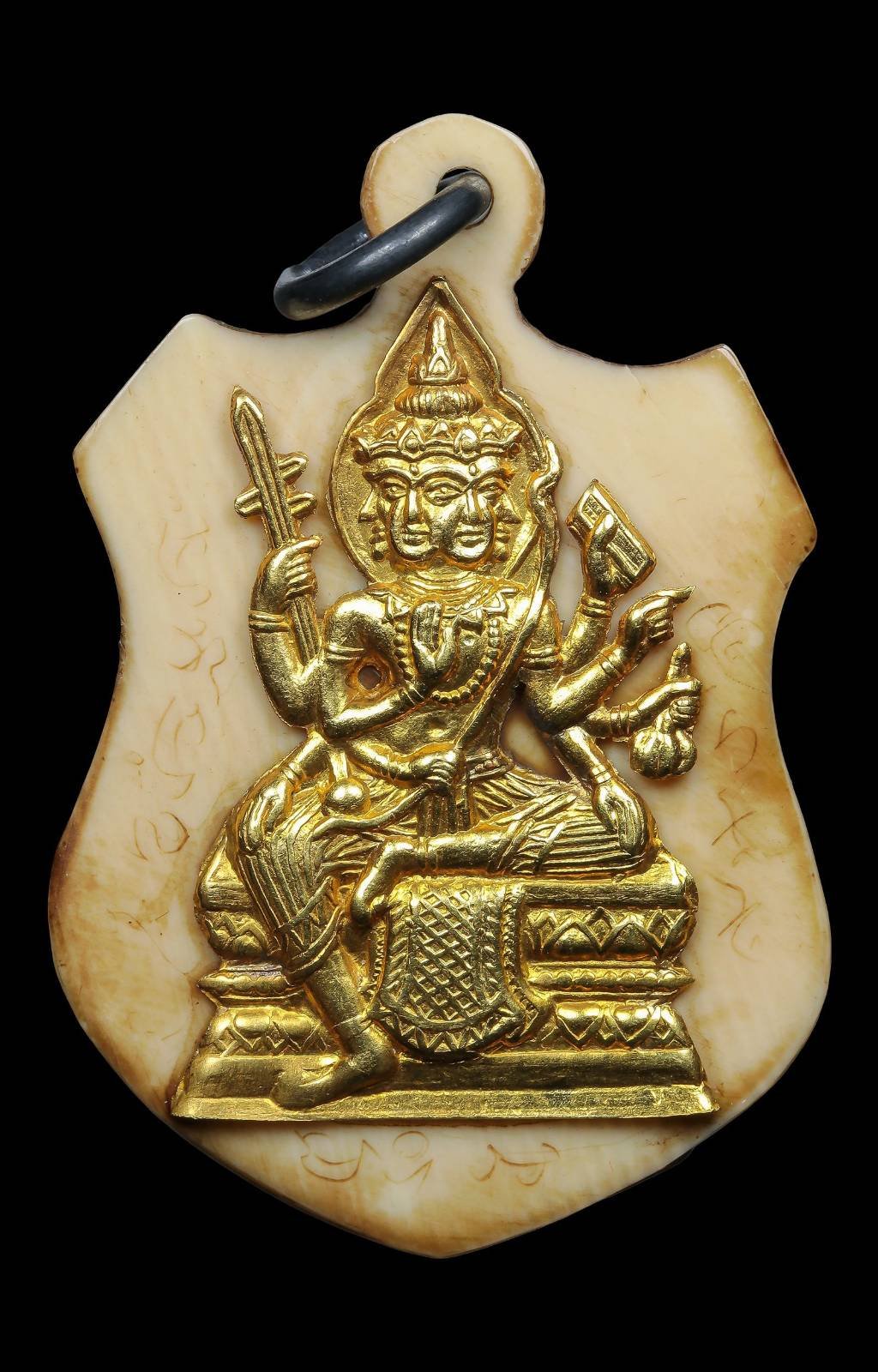 300809 เหรียญโล่ห์รัศมีพรหม  อาจารย์เฮงไพรวัลย์  เนื้องา ยกหน้าทองคำ  ปีพ.ศ 2476-2502  จังหวัดพระนครศรีอยุธยา