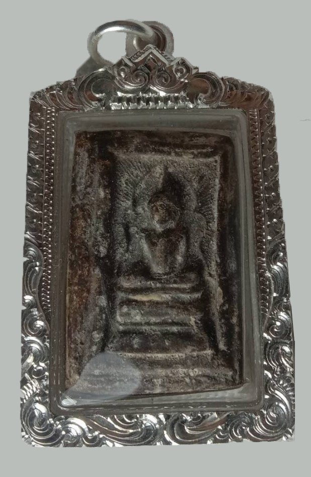 301170 พระสมเด็จแหวกม่าน กรุ.ต้นพิกุล  เนื้อผสมผงใบลาน ล.พ.กวย  วัดโฆสิตาราม จ.ชัยนาท