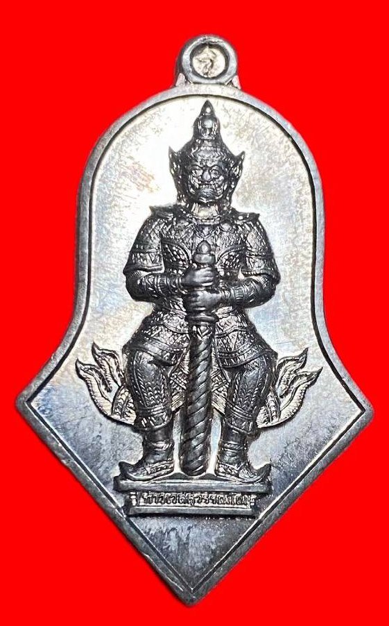 308201 ท้าวเวสสุวรรณ  หลวงพ่ออิฏฐ์  วัดจุฬามณี  รุ่นแรก ปี2545  เนื้อตะกั่ว จ.สมุทรสงคราม