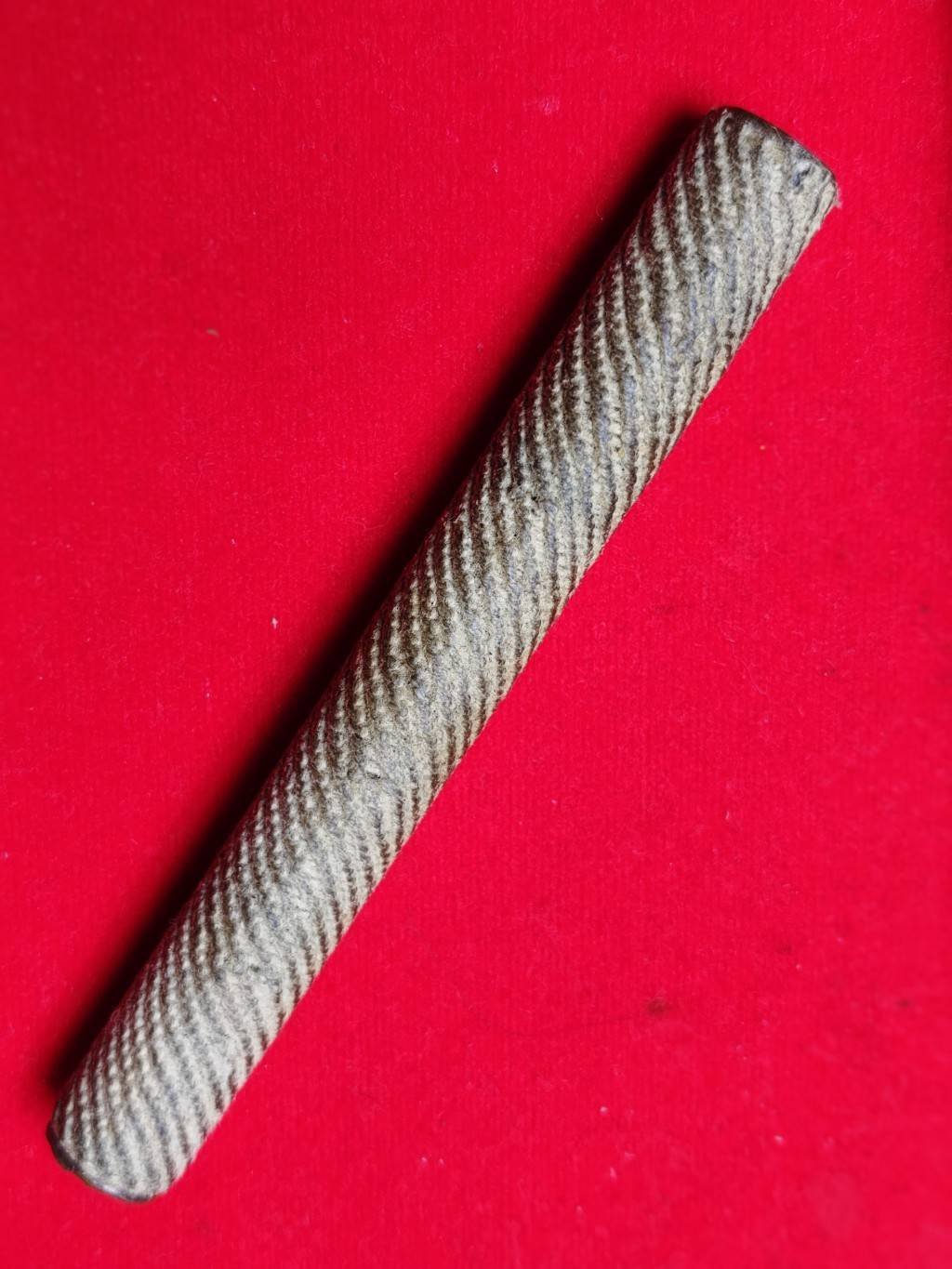 303097 ตะกรุดวิรุณจำบัง (คะแนน) นิยม เนื้อทองแดง  สร้างปี 2515-2521  หลวงพ่อกวย วัดโฆสิตาราม   (บ้านแค) จ.ชัยนาท 