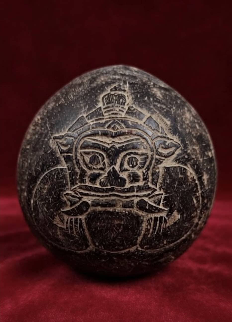 308939 กะลาราหูหลวงพ่อน้อย  วัดศรีษะทอง ขนาดบูชา  ศิลป์ชาวบ้าน  ประมาณปี2470-2488 จังหวัดนครปฐม