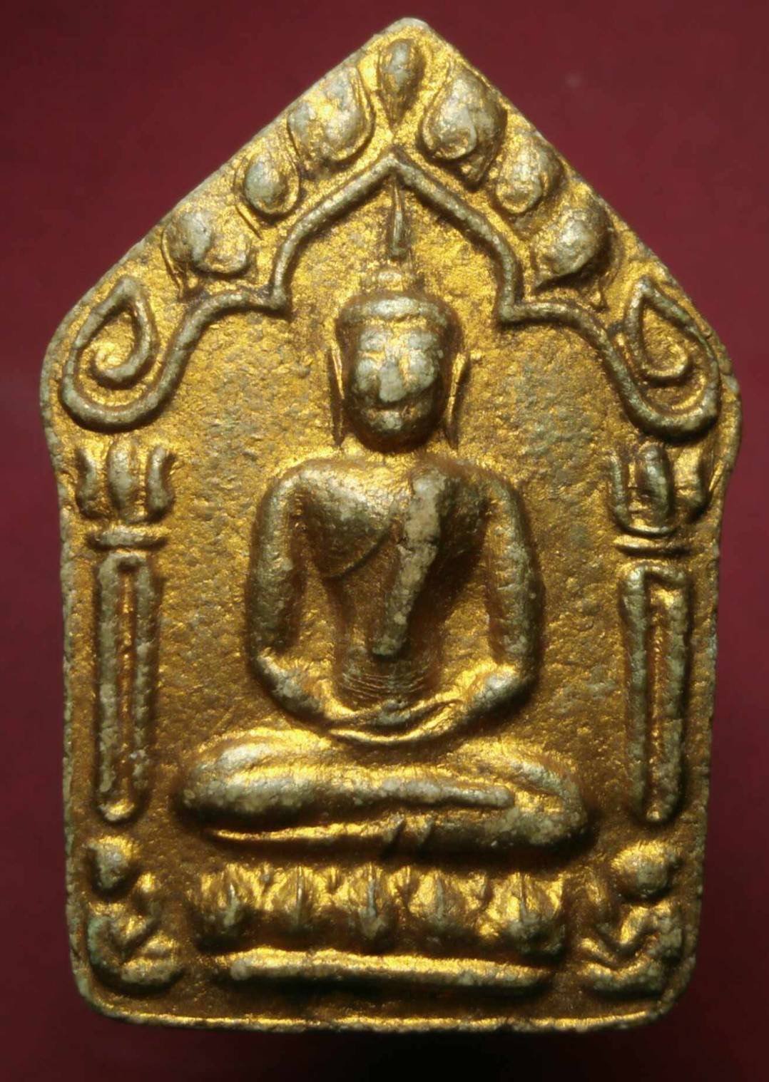 303241 ขุนแผนผงพรายกุมาร หลวงปู่ทิม ปี2515  ฝังตะกุด 2ดอก  วัดละหารไร่ บ้านค่าย  จ.ระยอง 