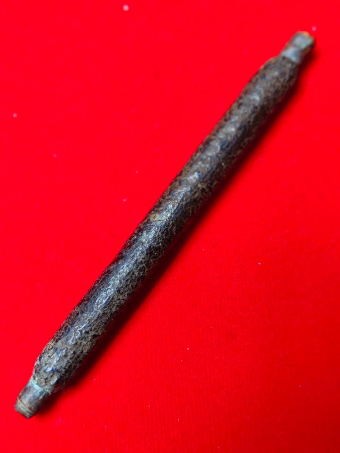 303245 ตะกรุดโสฬสมงคล  หลวงปู่กลิ่น วัดสะพานสูง  คลุกรัก เนื้อทองแดง  ผสมมวลสารเก่าหลวงปู่เอี่ยม  สร้าง 2463-2480 จ.นนทบุรี