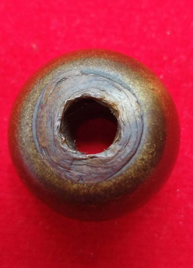 303336 ลูกกะดอนสะท้อนกลับ  หลวงพ่อรุ่ง วัดท่ากระบือ  เนื้อทองเหลืองและทองแดง  (สร้างน้อยหายาก)  ปี 2480 - 2490 จ.สมุทรสาคร 