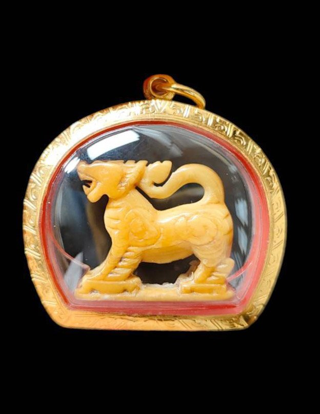 303414 สิงห์งาแกะหลวงพ่อเดิม ศิลป์ปากนกแก้ว ปี2470-2494 วัดหนองโพ จังหวัดนครสวรรค์