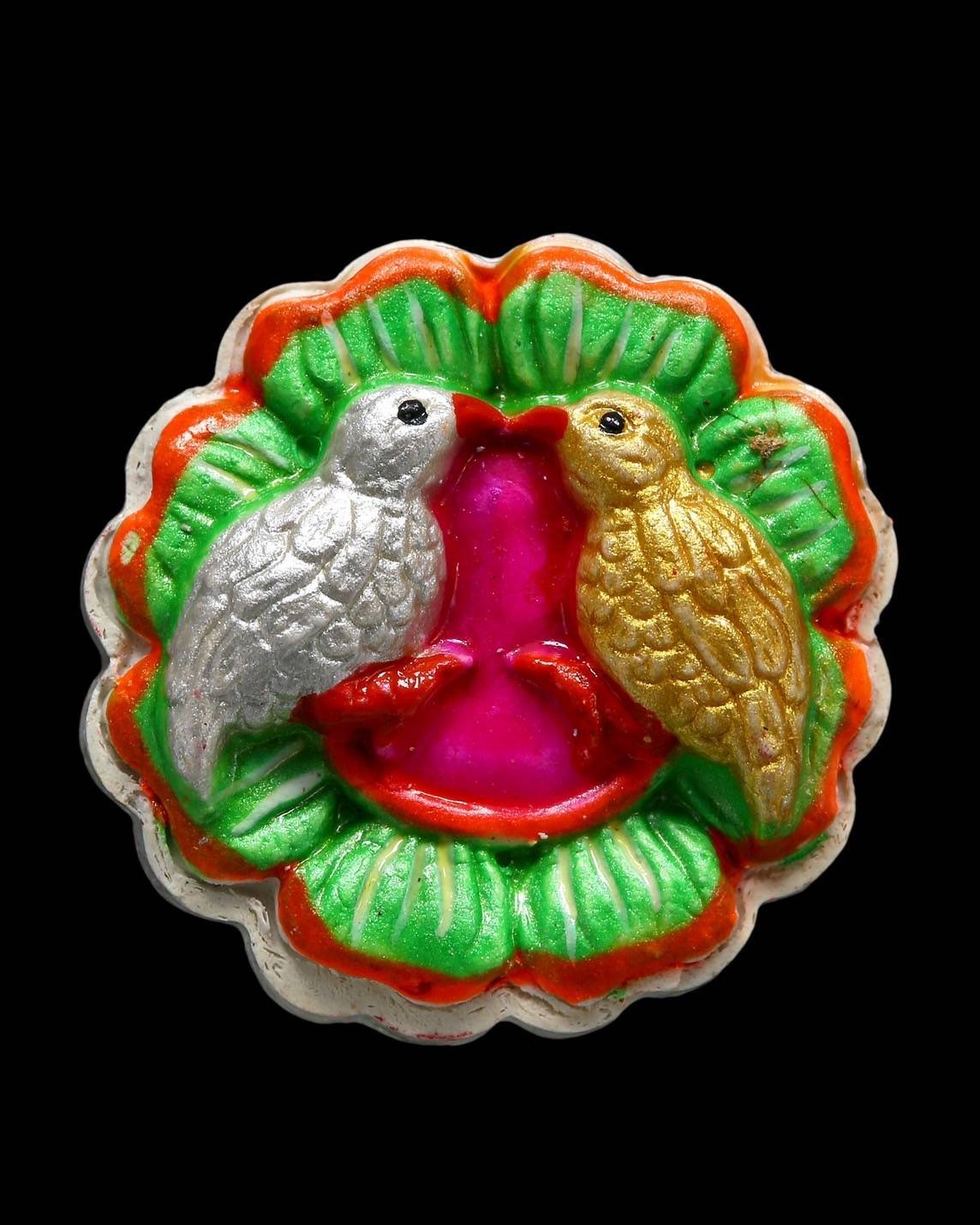 303550 พระผง สาริกา  หลวงพ่อคูณ ปี 2536  วัดบ้านไร่ จังหวัด นครราชสีมา