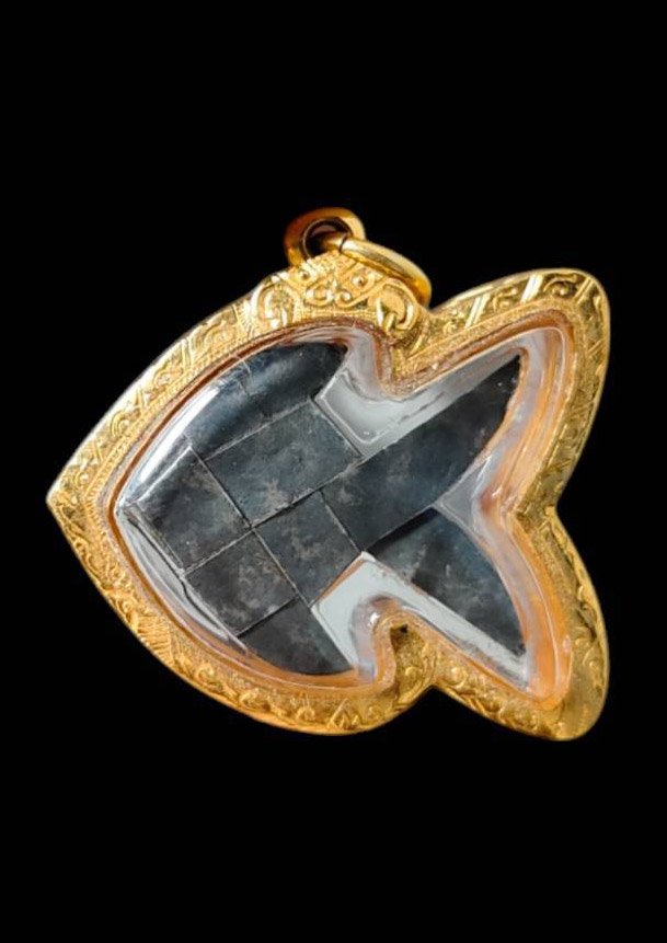  303648 ตะกรุดปลาตะเพียนสาน หลวงพ่อจง  เนื้อเงิน พุทธศักราช 2490-2500 วัดหน้าต่างนอก จ.พระนครศรีอยุธยา