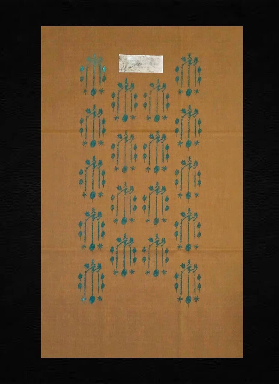 303758 ผ้ายันต์ฟ้าประทานพร  18 กา ปี พ.ศ.2519   เซียนแปะโรงสี โง้วกิมโคย  วัดศาลเจ้า จ.ปทุมธานี