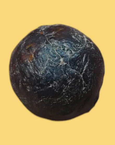 303822 ลูกอมพอกครั่ง หลวงพ่อทองสุข พุทธศักราช 2485 - 2490 วัดโตนดหลวง จ.เพชรบุรี