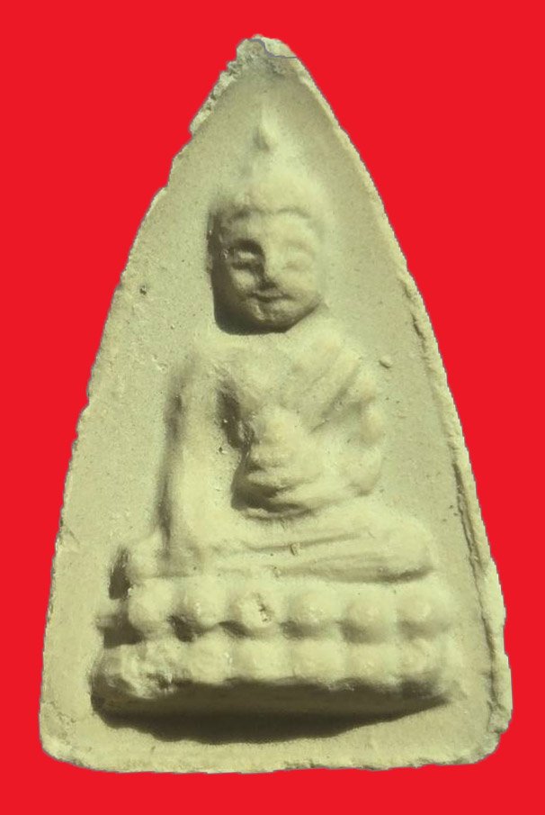 303842 พระพุทโธน้อย แม่ชีบุญเรือน  วัดอาวุธวิกสิตาราม  พิมพ์ใหญ่ หลังยันต์นะอะระหัง  เนื้อผง พ.ศ 2494 กทม.