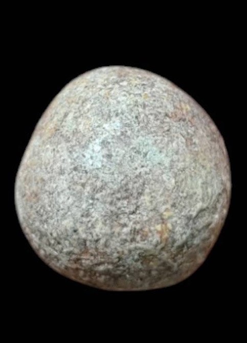 303872 ลูกอมยันต์เกราะเพชร หลวงพ่อปาน เนื้อผง พุทธศักราช2460-2480 วัดบางนมโค จ.พระนครศรีอยุธยา