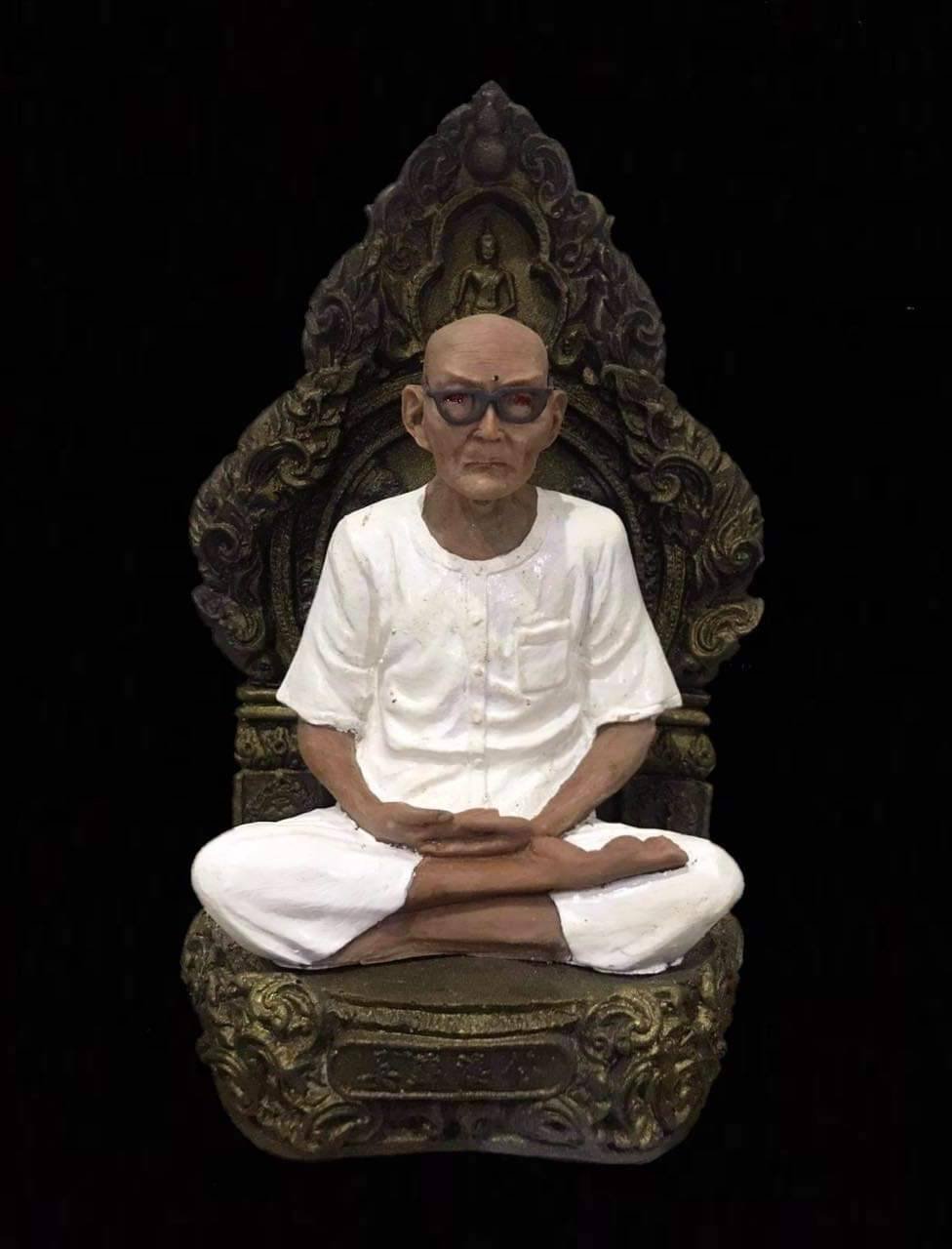 298151 พระบูชา เนื้อเรซิ่น หน้าตัก 5 นิ้ว เซียนแปะโรงสี รุ่น 3 ปี 2524 จ.ปทุมธานี