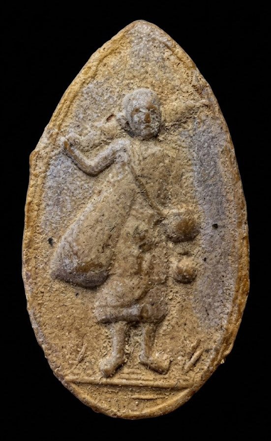 307444 พระสิวลีหลวงปู่โต๊ะ พิมพ์รูปไข่ เนื้อผงเกสร ปี 2521 วัดประดู่ฉิมพลี กทม.