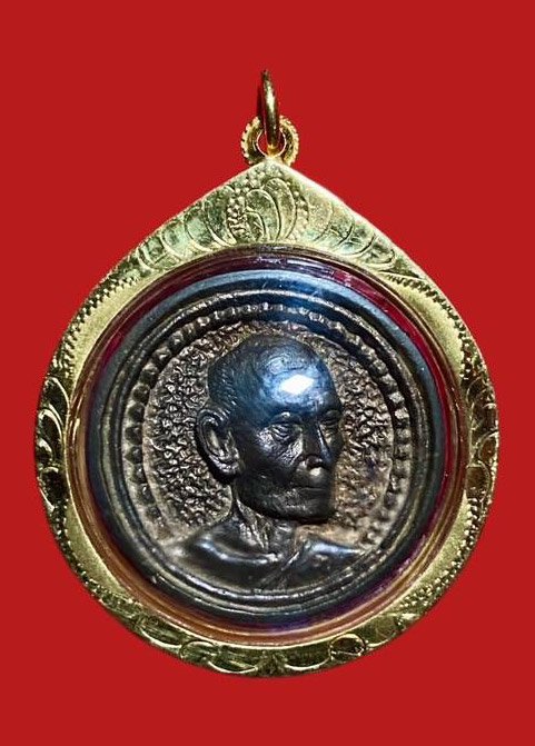  304676 หลวงปู่โต๊ะ วัดประดู่ฉิมพลี  พิมพ์ ล้อแม็คใหญ่  เนื้อนวะ ปี2521 กทม.