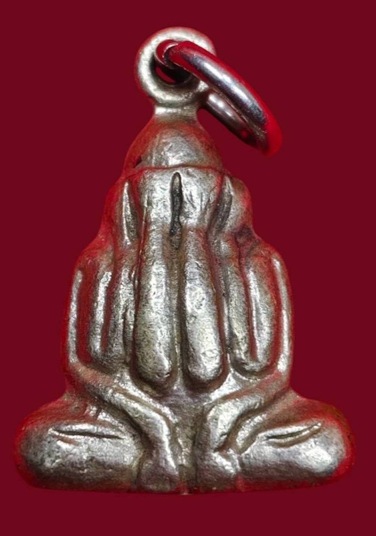 307484 พระปิดตา หลวงพ่อกวย  เนื้ออัลปาก้า  พุทธศักราช 2521  วัดโฆสิตาราม (บ้านแค)  จ.ชัยนาท