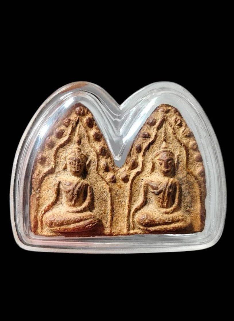 304703 พระขุนแผนพลายคู่ พิมพ์พลายคู่หน้ากลม ประมาณพุทธศตวรรษที่ 21 กรุวัดบ้านกร่าง จ.สุพรรณบุรี